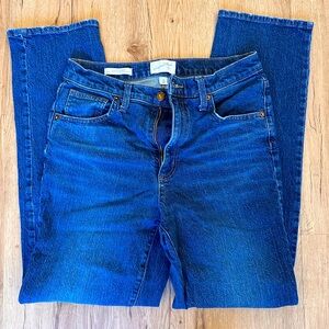 Universal Theead 90s midrise straight leg, barely worn, Fair Trade certified